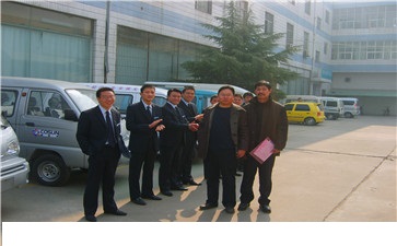 襄垣尹老板與鄭州超前漆共創(chuàng)輝煌！